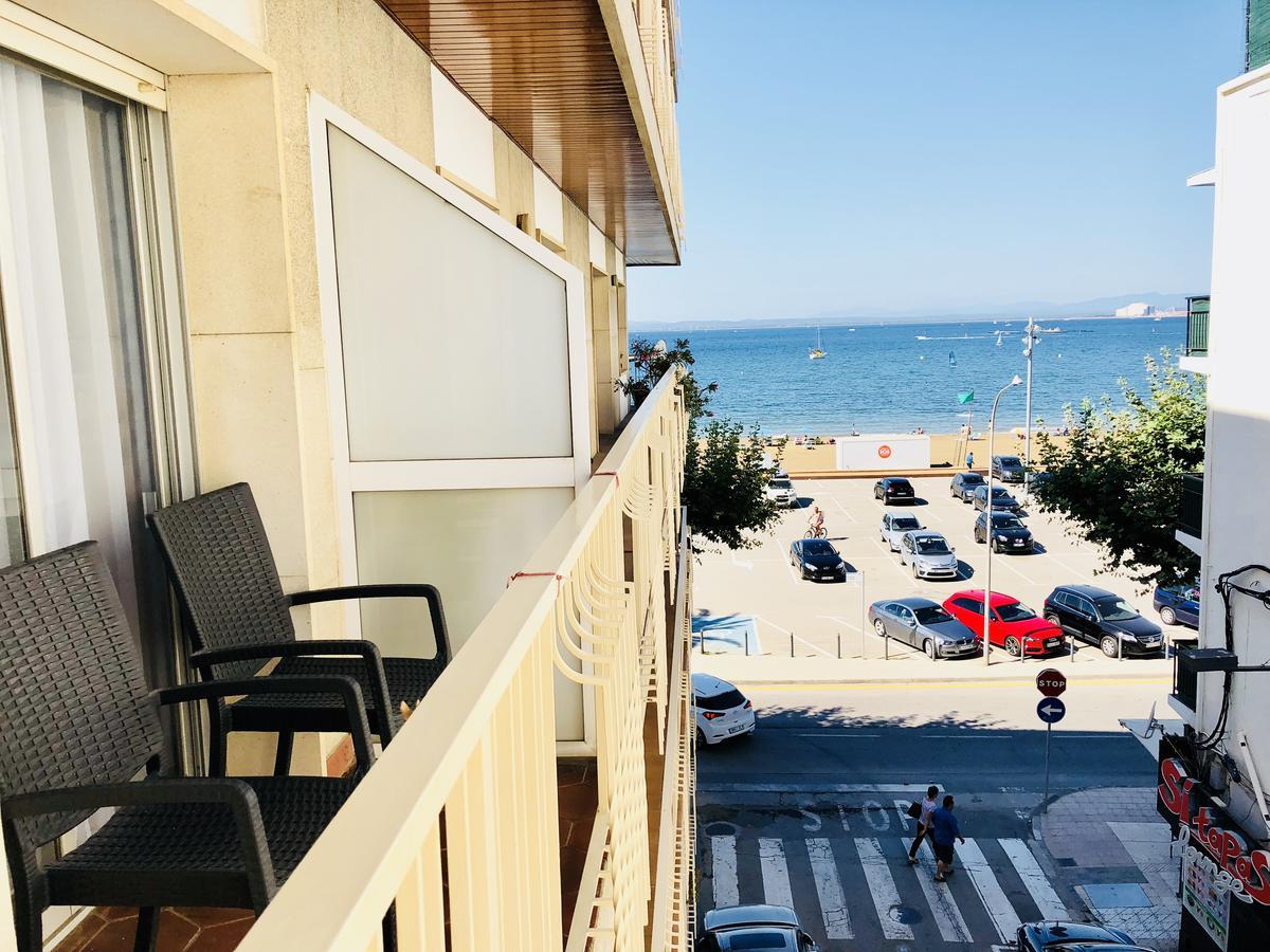Llotja - Apartamento En La Playa Y El Centro De Росас Экстерьер фото